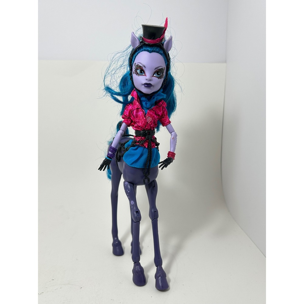 Monster High Avea Trotter Fright-Mares Centaur Doll Purple Teal Hair Mattel 2013